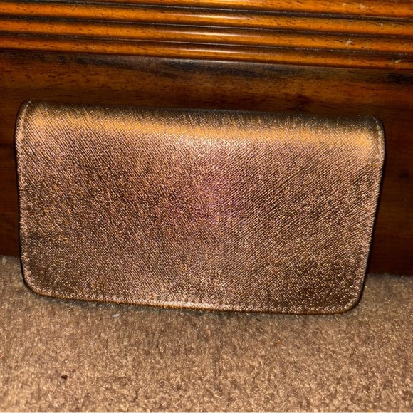 Henri Bendel Metallic Card Holder Phone Wallet - Picture 2 of 6